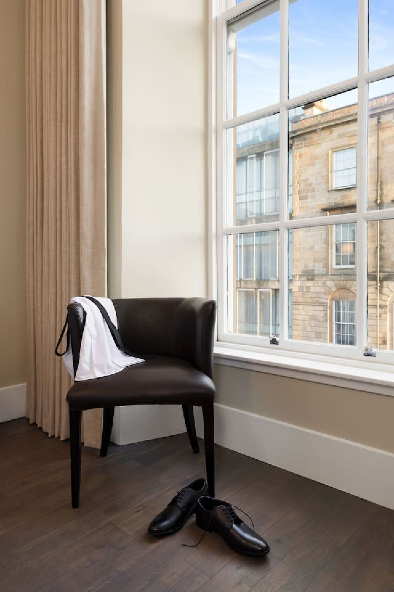 Luxury 4 Bed | Lift - Blythswood Square Apartment in 188 West Regent Street - Property image 53 - VivreStays