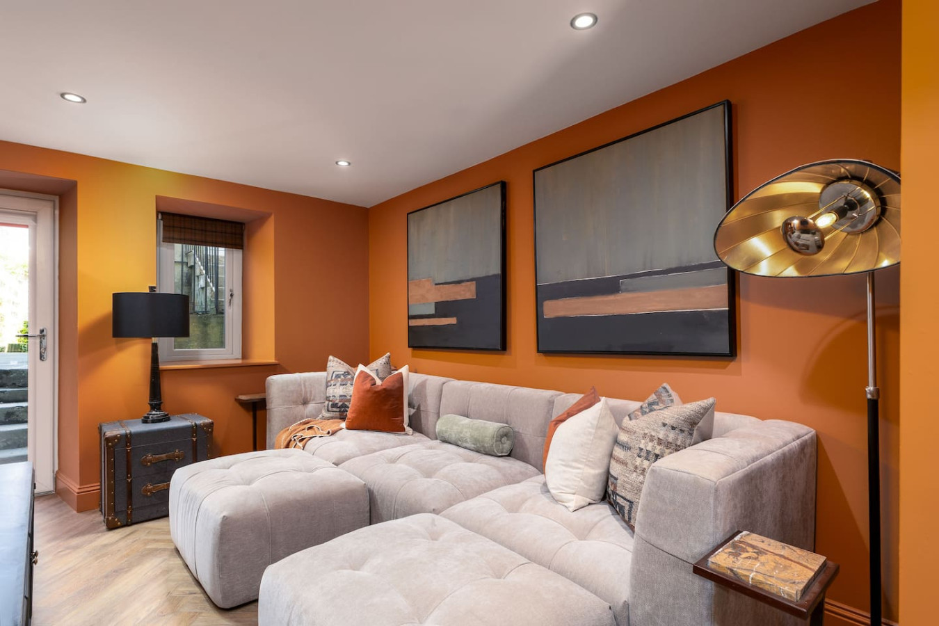 The Vorlich Suite at Munro Guest House in 14 Princes Street, Stirling, FK81HQ - Property image 14 - VivreStays