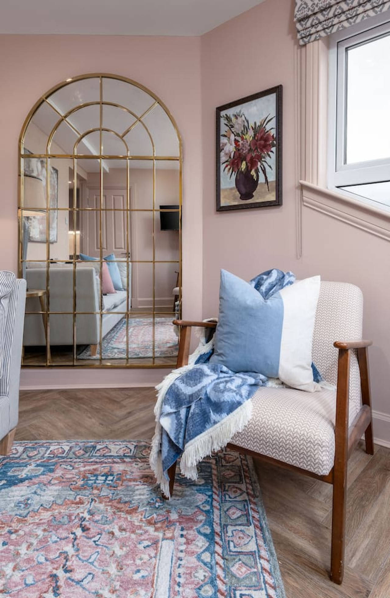 The Nevis Suite at Munro Guest House in 14 Princes Street, Stirling, FK81HQ - Property image 14 - VivreStays