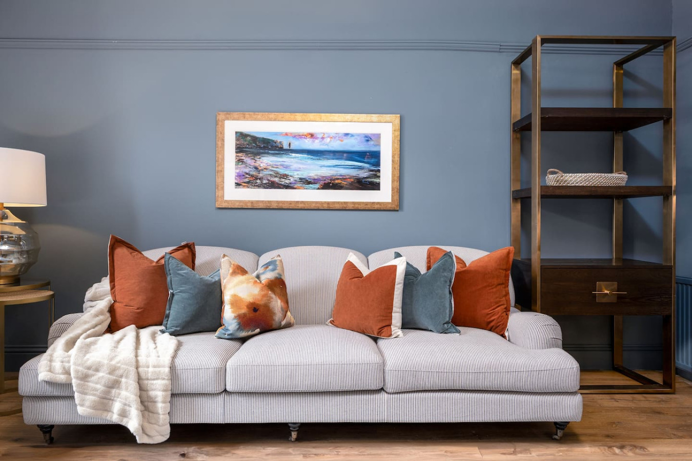 The Macdui Master Suite at Munro Guest House in 14 Princes Street, Stirling, FK81HQ - Property image 8 - VivreStays
