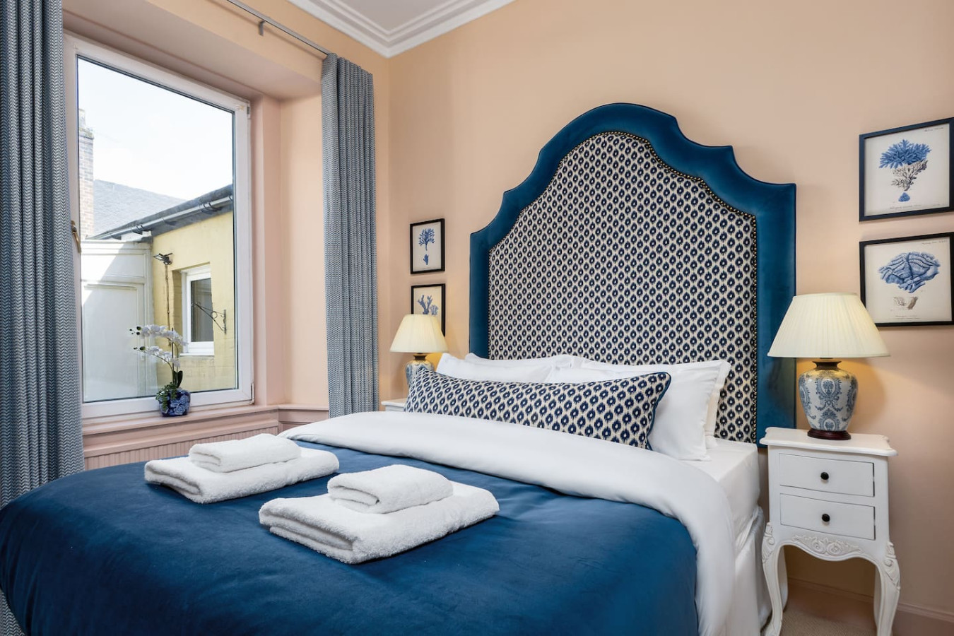 The Corrie Room at Munro Guest House serviced apartment - Stirling - VivreStays