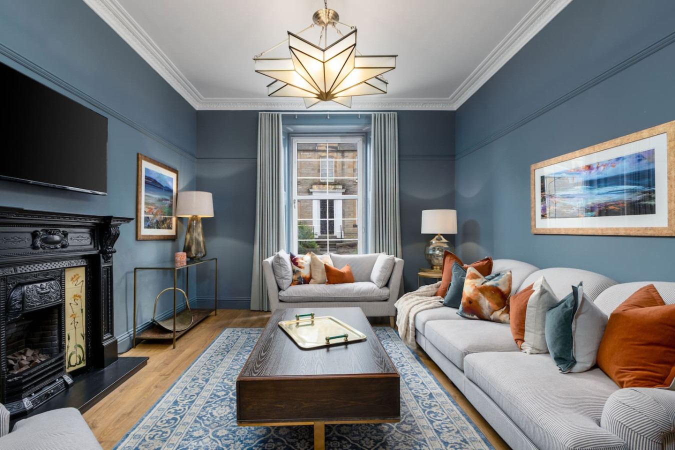 Macdui & Corrie Apartment at Munro Guest House serviced apartment - UK - VivreStays