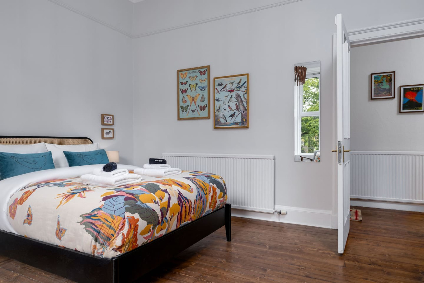 Stirling Retreat - Quirky Décor, Fireplace & Charm in 10 Pitt Terrace, Flat B, Stirling, FK82EZ - Property image 38 - VivreStays