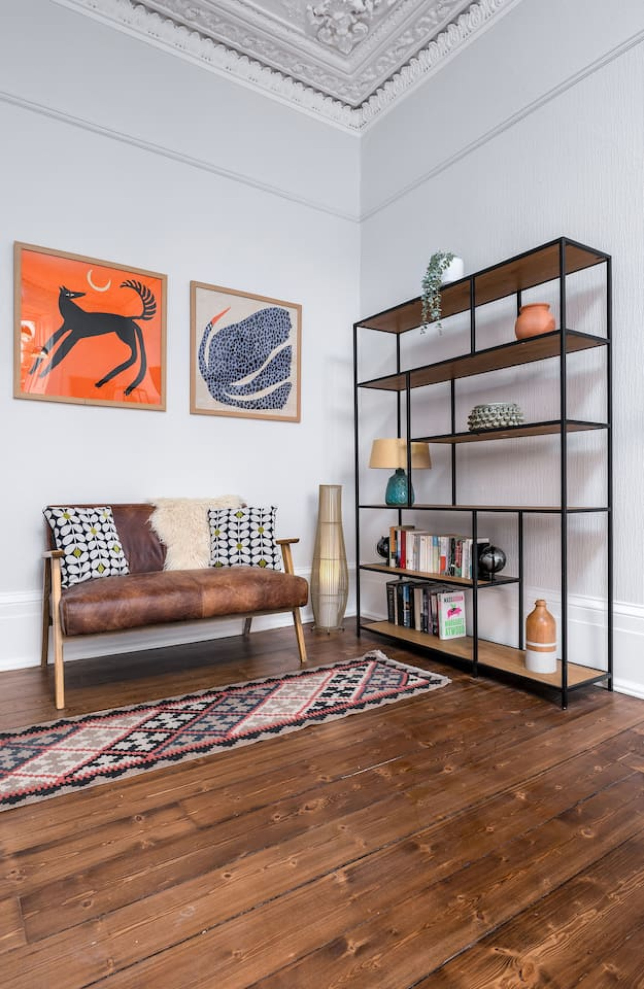 Stirling Retreat - Quirky Décor, Fireplace & Charm in 10 Pitt Terrace, Flat B, Stirling, FK82EZ - Property image 22 - VivreStays