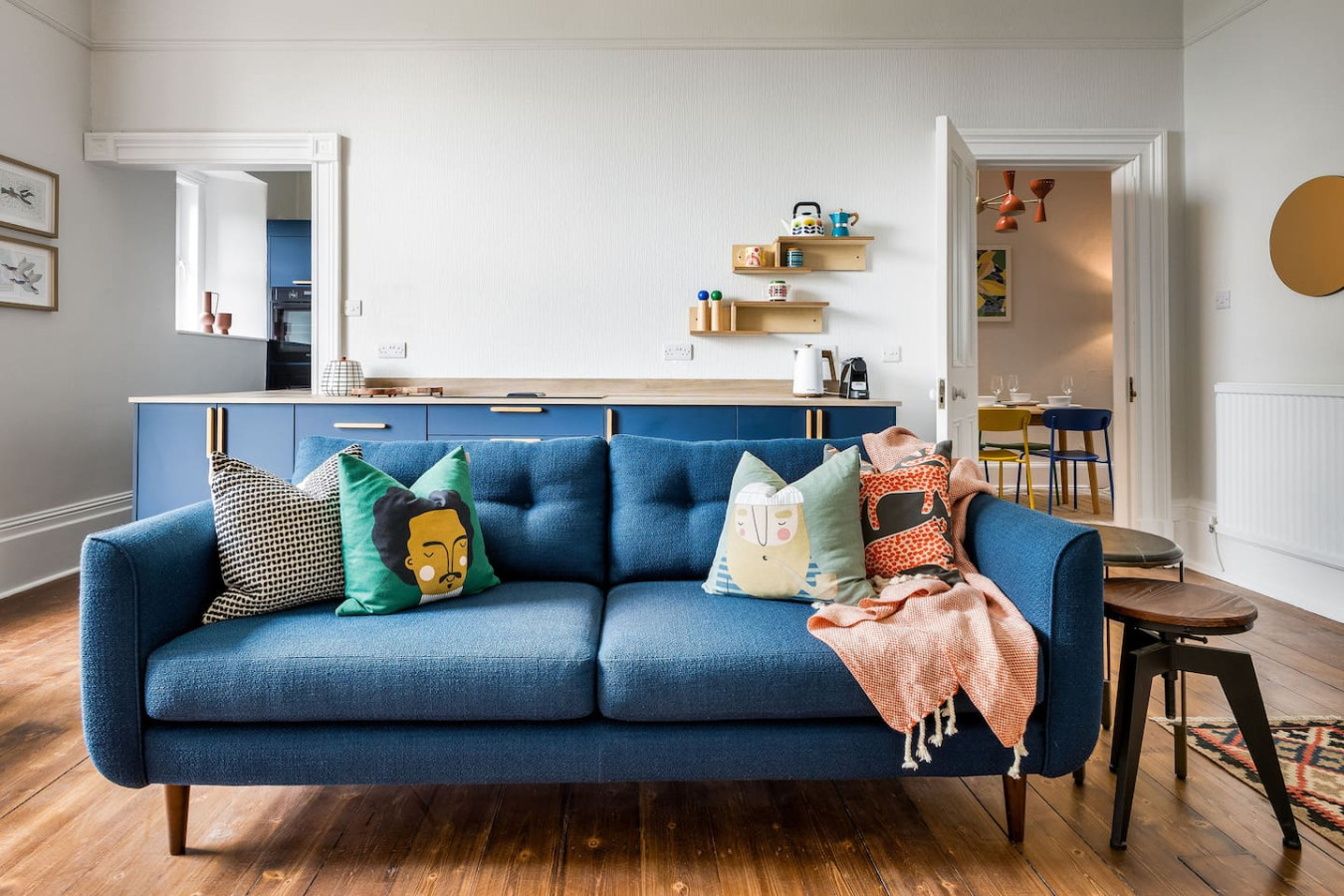 Stirling Retreat - Quirky Décor, Fireplace & Charm in 10 Pitt Terrace, Flat B, Stirling, FK82EZ - Property image 17 - VivreStays
