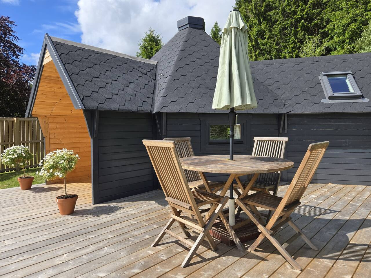 Hatton Lodge Annex - Hot Tub & Garden in Lower Hatton Hatton Grange - Property image 9 - VivreStays