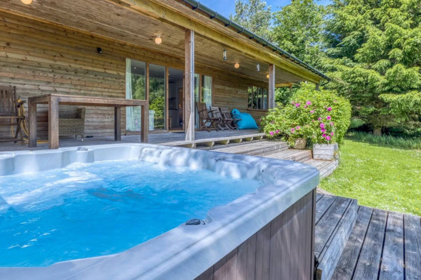 Ben Lawers Rest Cabin - Hot Tub & Loch Tay Vistas