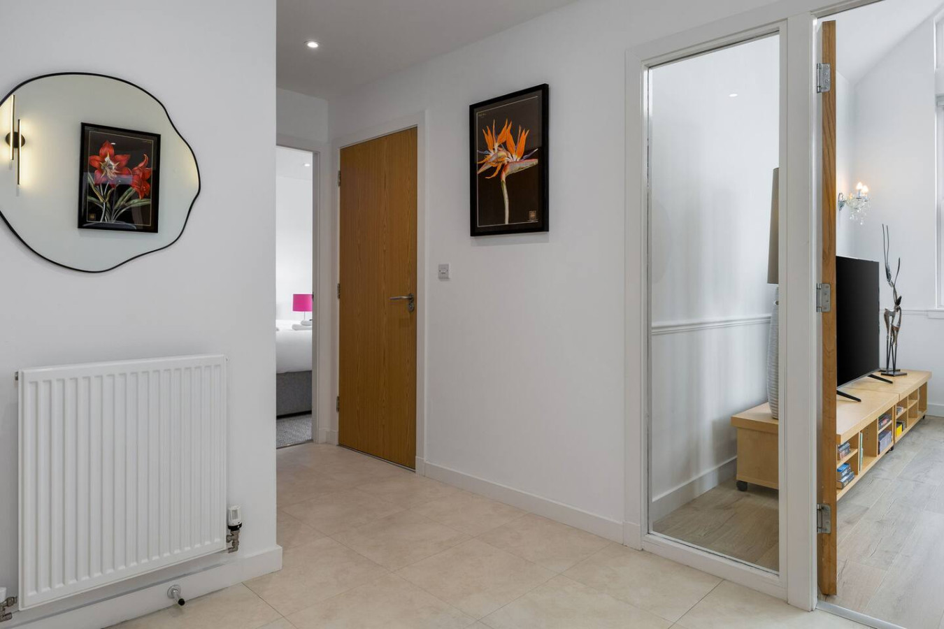 The Stirling Penthouse - Free Parking in 71 Chandlers Court, Stirling, FK81NR - Property image 35 - VivreStays