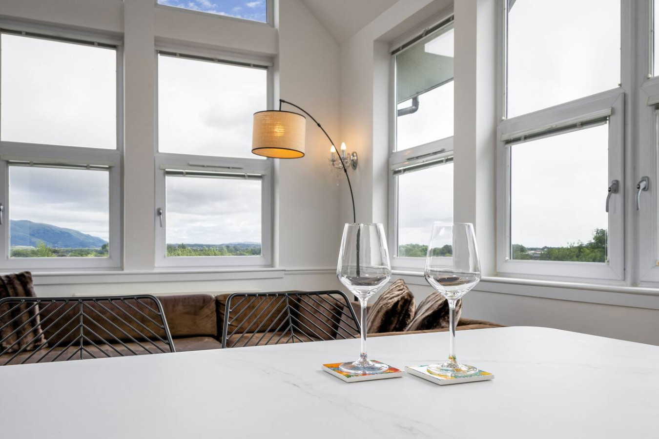 The Stirling Penthouse - Free Parking in 71 Chandlers Court, Stirling, FK81NR - Property image 11 - VivreStays