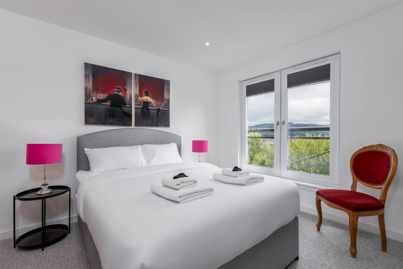 The Stirling Penthouse - Free Parking in 71 Chandlers Court, Stirling, FK81NR - Property image 5 - VivreStays