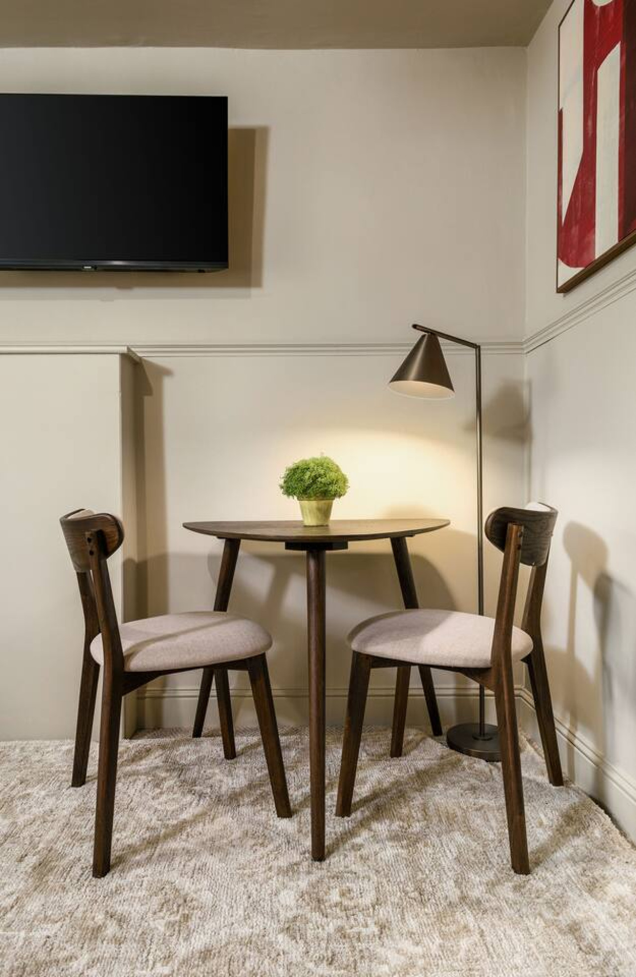 The Wallace Suite by The Wallace Monument in 9A Causewayhead Road, Stirling, FK95EG - Property image 11 - VivreStays