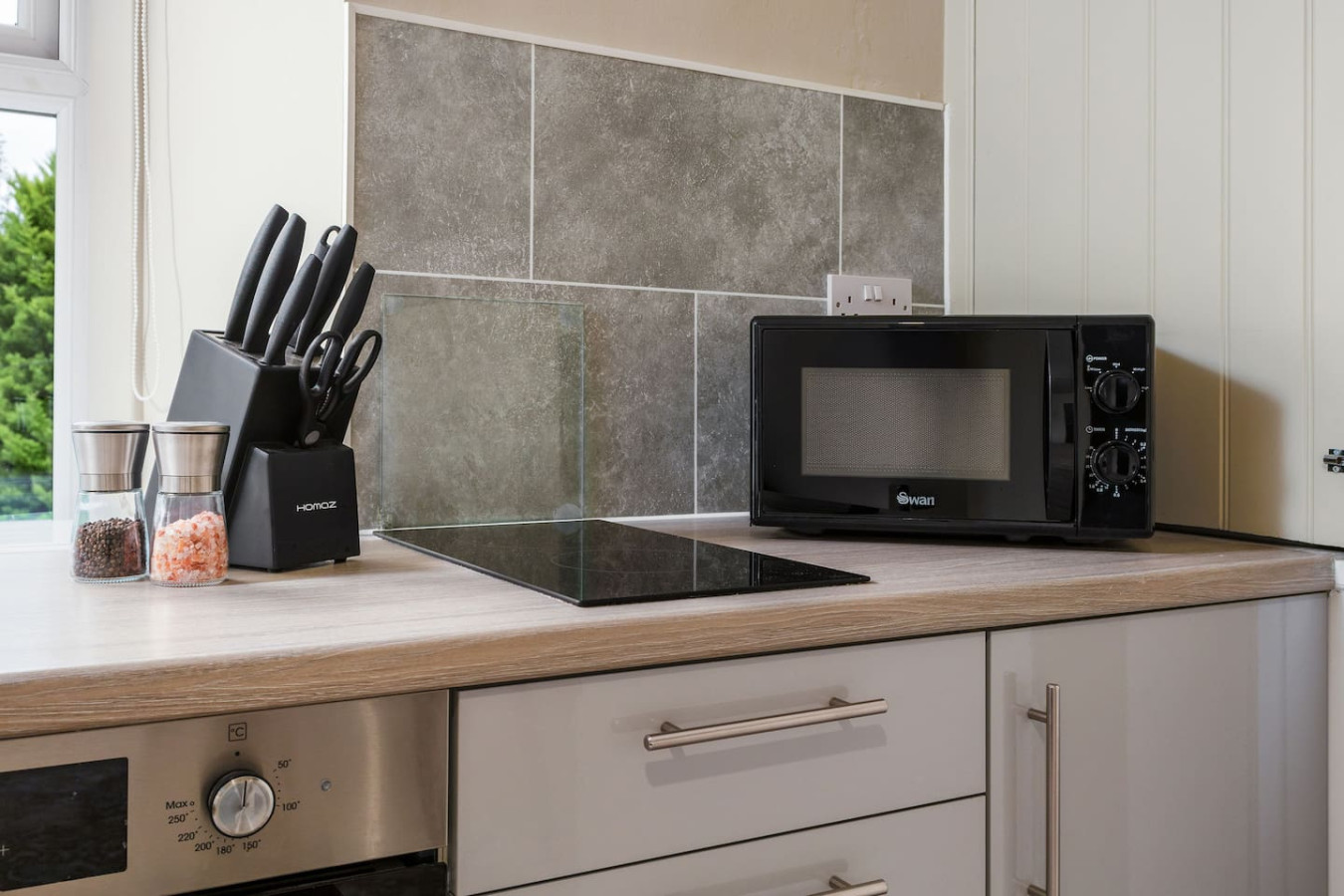 The Wallace Suite by The Wallace Monument in 9A Causewayhead Road, Stirling, FK95EG - Property image 9 - VivreStays