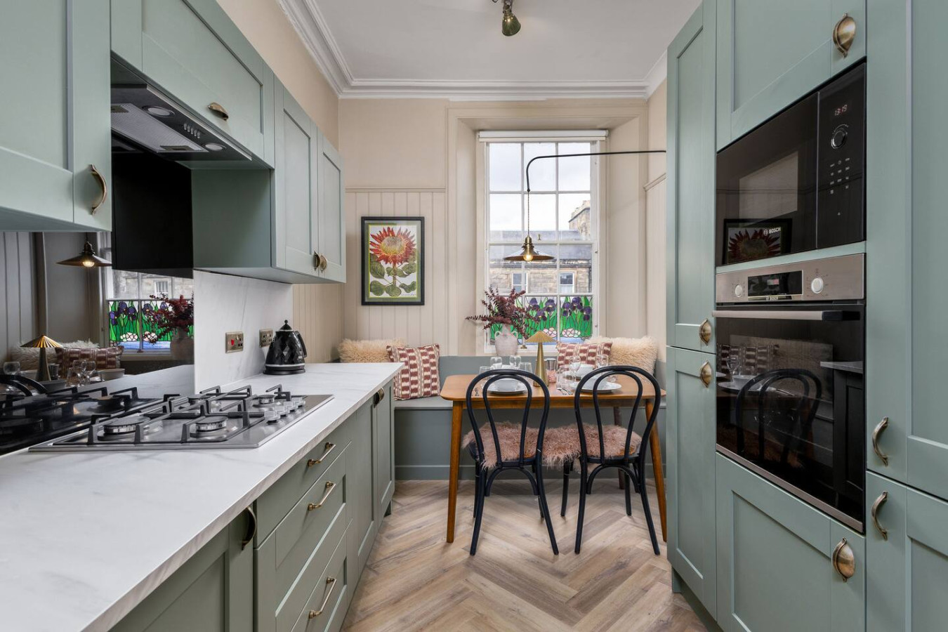 The Allan Maisonette | Charming Georgian Retreat in 5A Allan Park, Stirling, FK82QG - Property image 14 - VivreStays