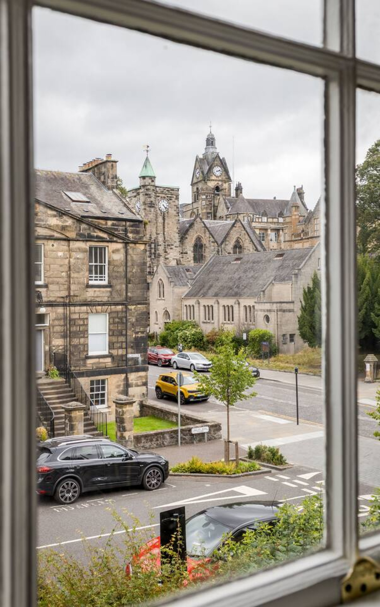 The Allan Maisonette | Charming Georgian Retreat in 5A Allan Park, Stirling, FK82QG - Property image 47 - VivreStays