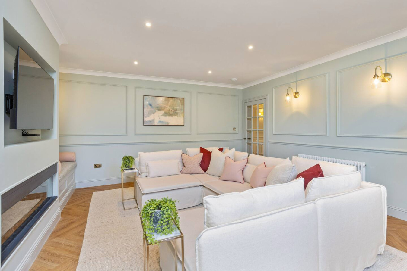 The Kings Park Luxury Residence in 2A Drummond Place, FK82JD - Property image 11 - VivreStays