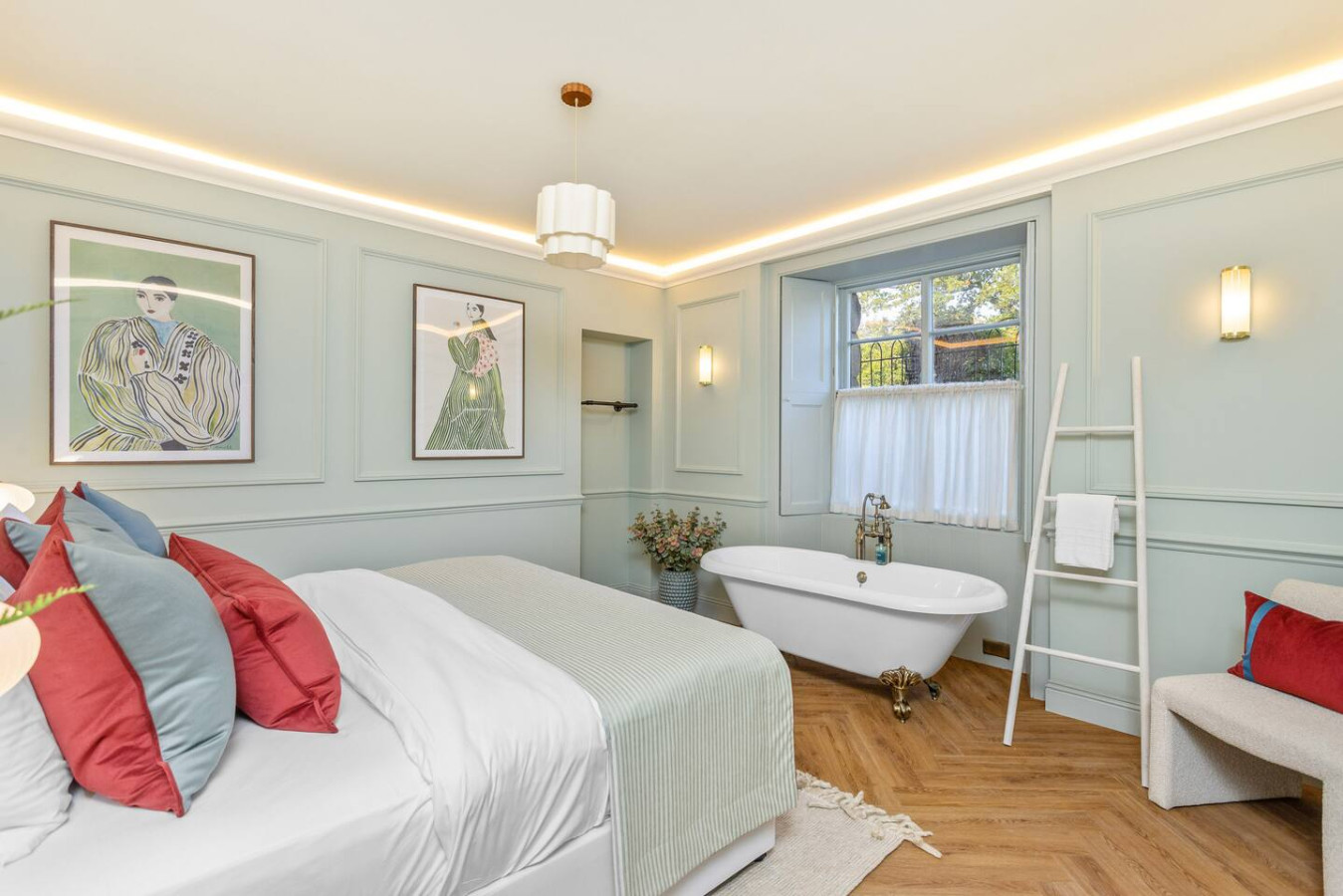 The Kings Park Luxury Residence in 2A Drummond Place, FK82JD - Property image 2 - VivreStays