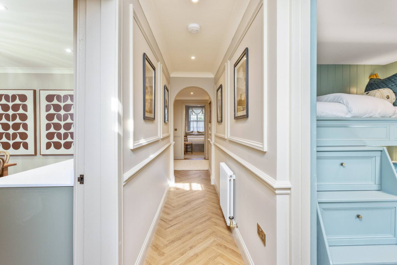 The Kings Park Luxury Residence in 2A Drummond Place, FK82JD - Property image 48 - VivreStays