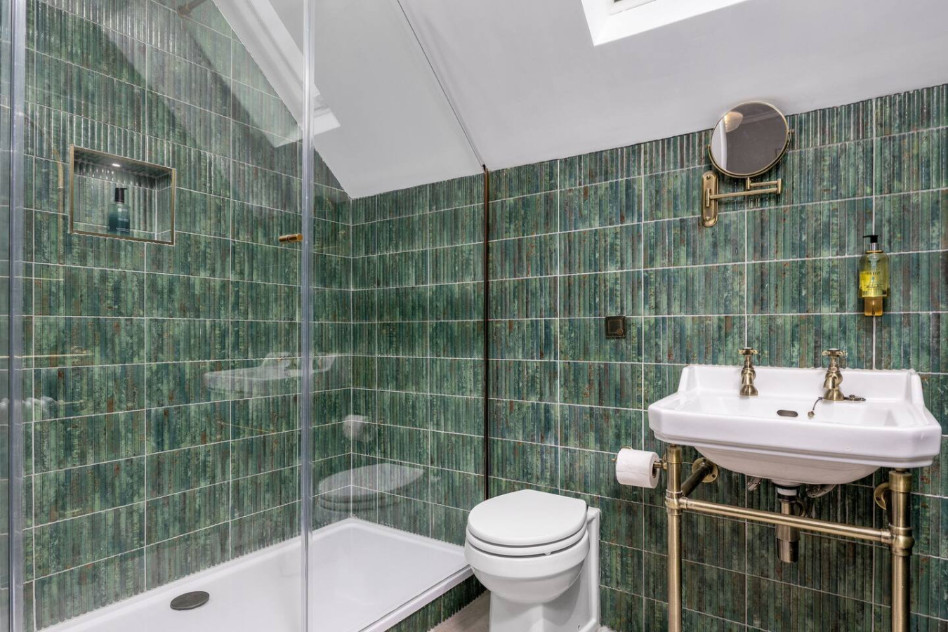 Ledi Lookout Callander: Dog Friendly & Local Walks in 47 Main Street Flat B, FK17 8DX - Property image 13 - VivreStays