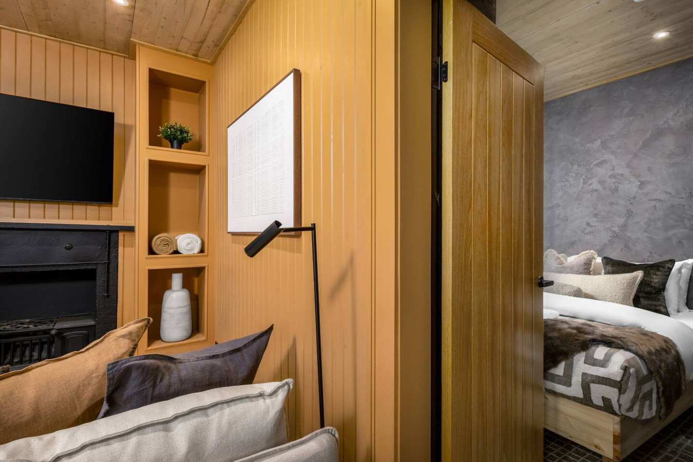 Highland Retreat: Modern Scottish-Scandi Hideaway in 81A Port Street, FK82ER - Property image 18 - VivreStays