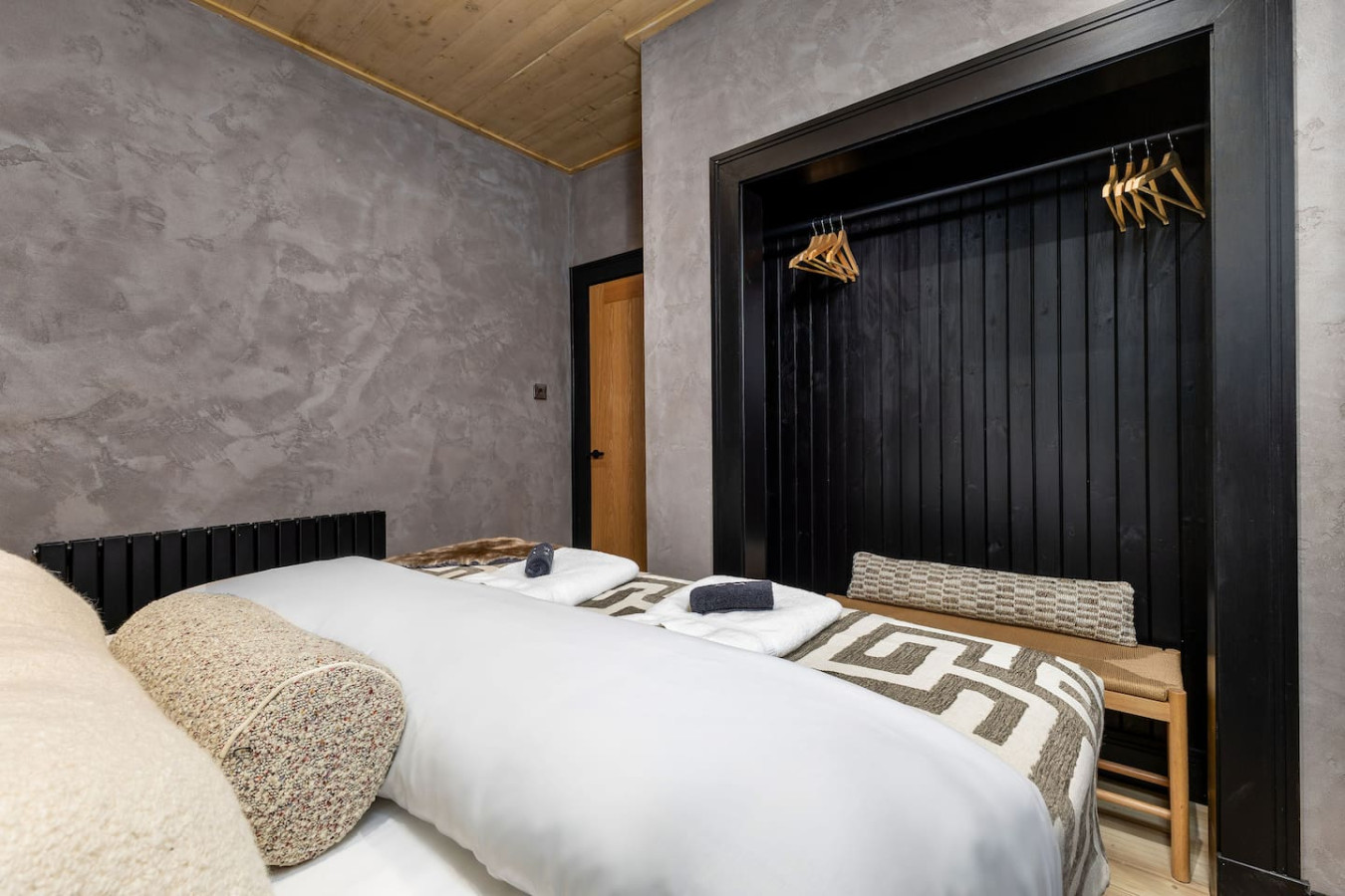 Highland Retreat: Modern Scottish-Scandi Hideaway in 81A Port Street, FK82ER - Property image 20 - VivreStays