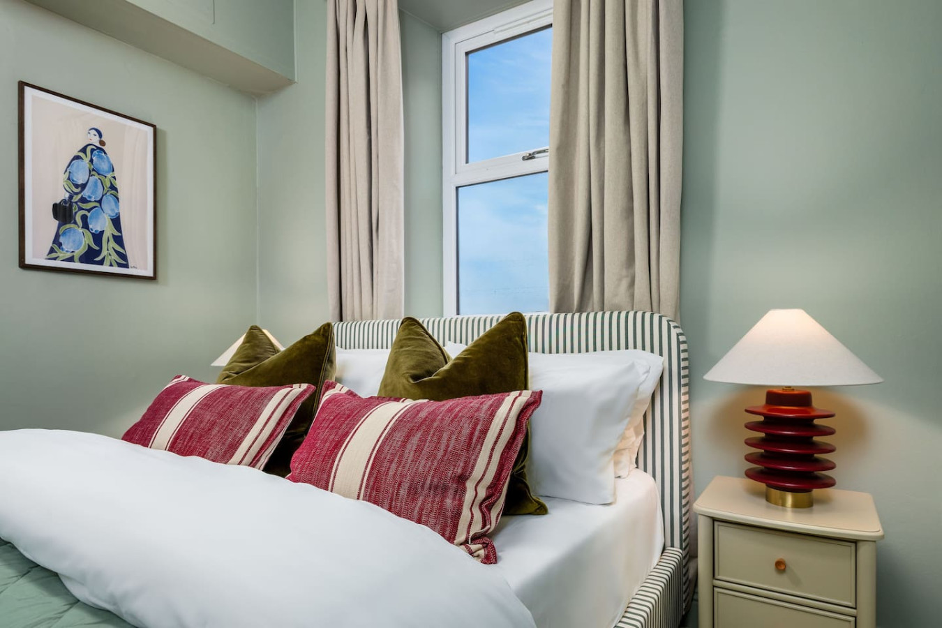 Modern 1-Bed Retreat by Stirling Train Station in 10C ViewField Street Flat 3, FK81UA - Property image 19 - VivreStays