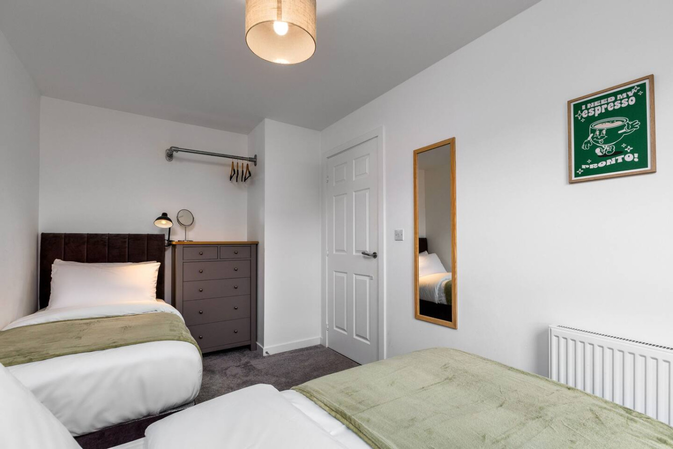 Modern 2-Bed Stirling House | Driveway Parking in 96 Raploch Road, FK81RS - Property image 35 - VivreStays