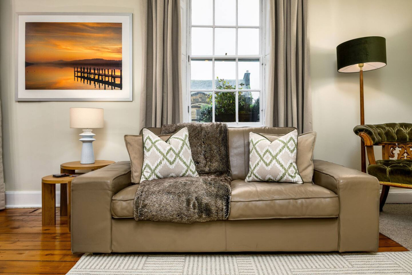 3-Bed Georgian Townhouse Next to Wellbeing Clinic in 1A Allan Park, Stirling FK8 2QG - Property image 26 - VivreStays