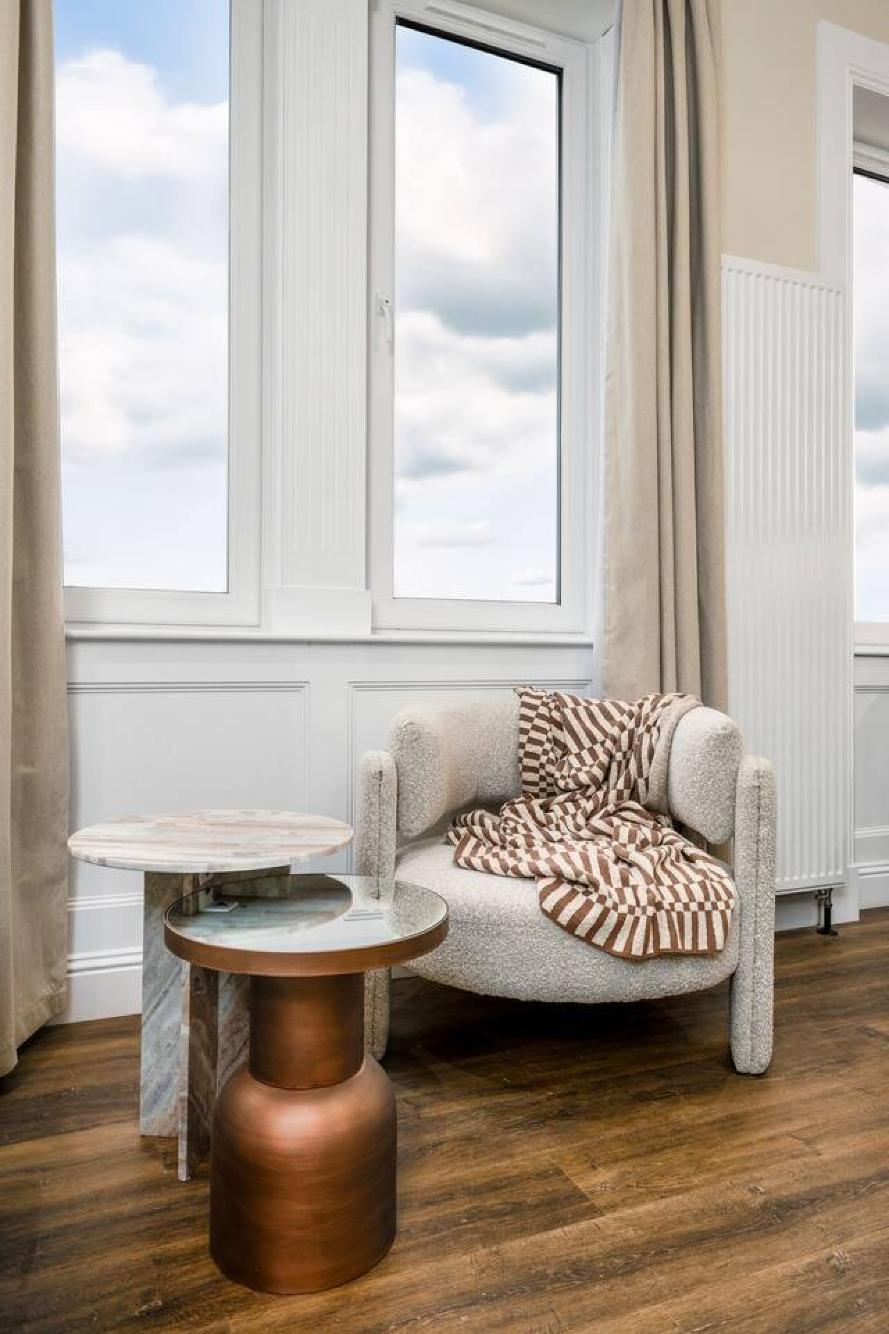 Modern 2-Bed: Castle View | Gateway to Trossachs in 10 King St, Doune FK16 6DN - Property image 20 - VivreStays