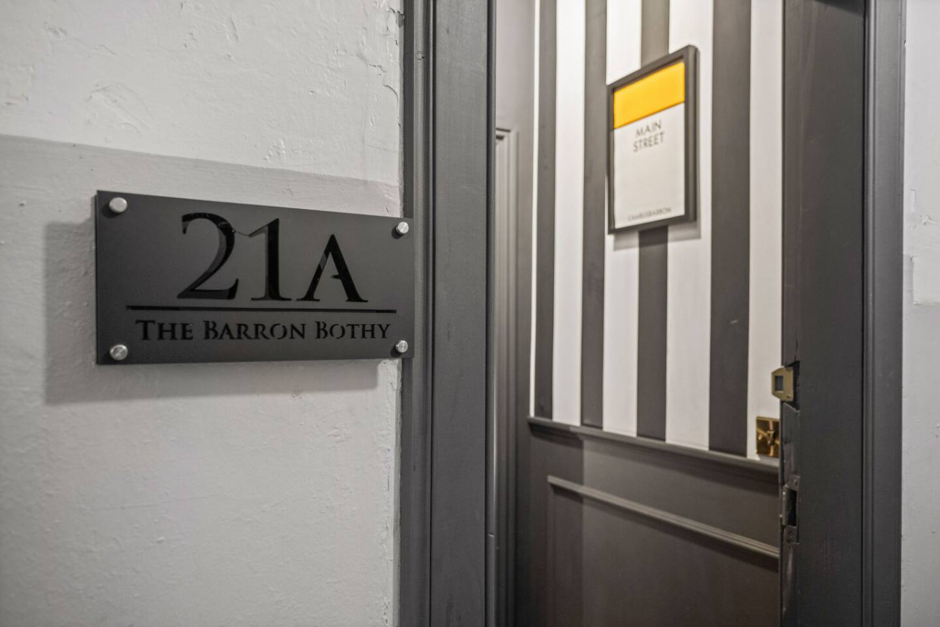 Boutique Studio Near Stirling | Free Parking in 21A Main St, Cambusbarron, Stirling, FK7 9NW - Property image 34 - VivreStays