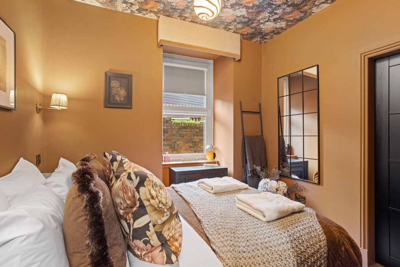 Boutique Studio Near Stirling | Free Parking in 21A Main St, Cambusbarron, Stirling, FK7 9NW - Property image 19 - VivreStays