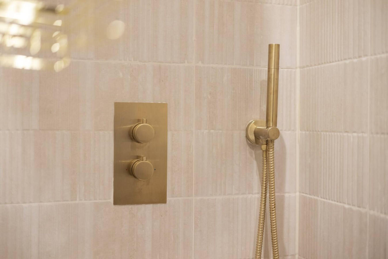 Boutique Studio Near Stirling | Free Parking in 21A Main St, Cambusbarron, Stirling, FK7 9NW - Property image 30 - VivreStays