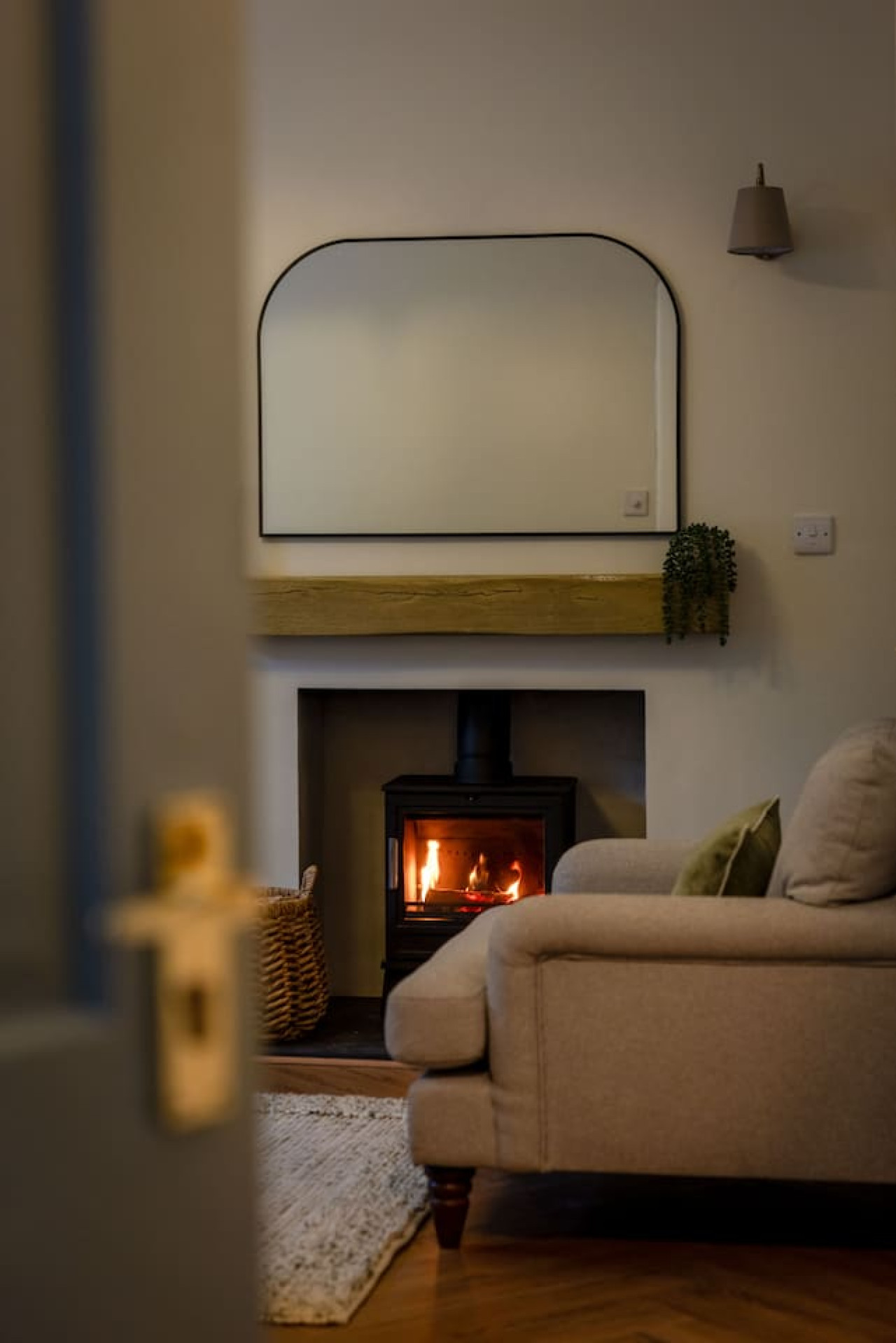 Cosy Callander 1 Bed | Wood Burner & Free Parking in 3A Cross Street, Callander, FK17 8EA - Property image 15 - VivreStays