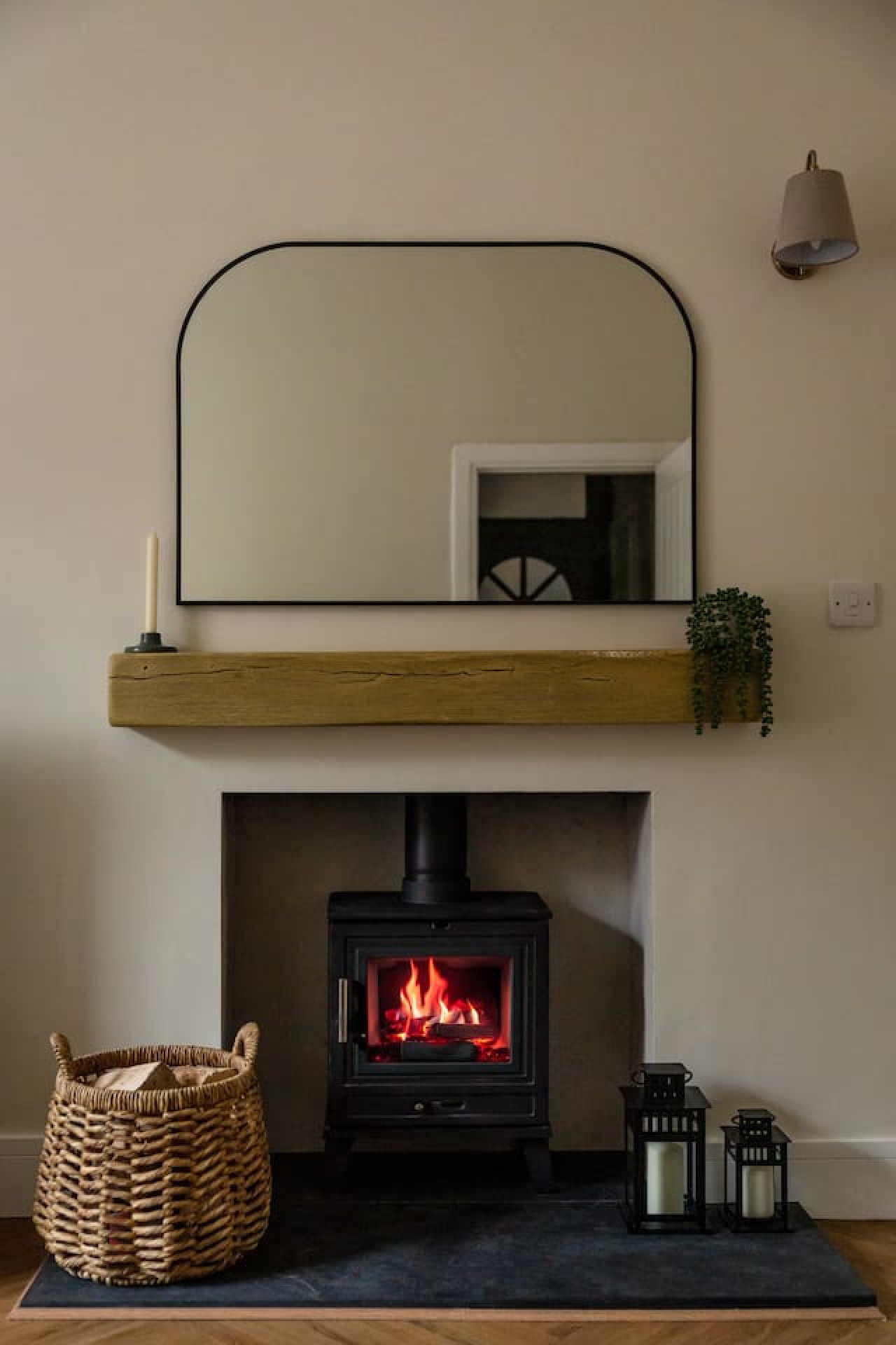 Cosy Callander 1 Bed | Wood Burner & Free Parking in 3A Cross Street, Callander, FK17 8EA - Property image 7 - VivreStays
