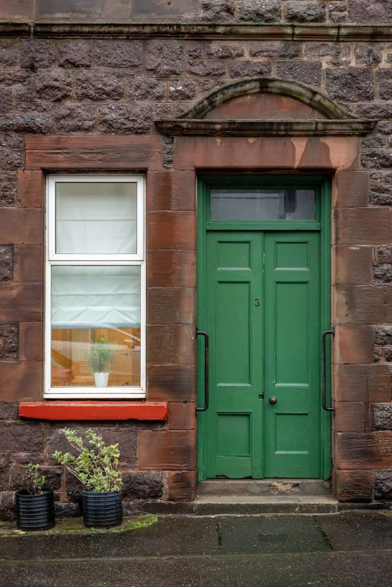 Cosy Callander 1 Bed | Wood Burner & Free Parking in 3A Cross Street, Callander, FK17 8EA - Property image 30 - VivreStays
