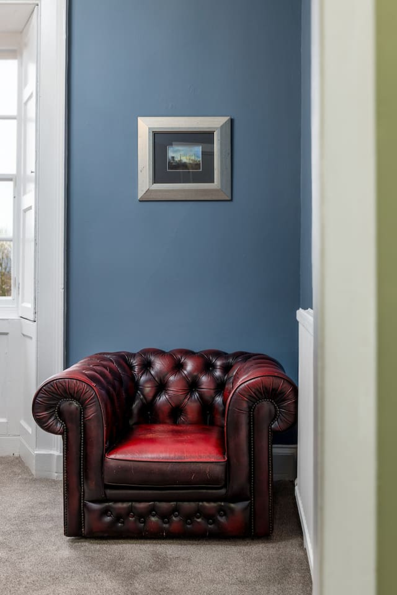 Elegant 3-Bed Flat | Near Free Parking & Hill View in 4C Queen Street. FK8 1HN - Property image 24 - VivreStays
