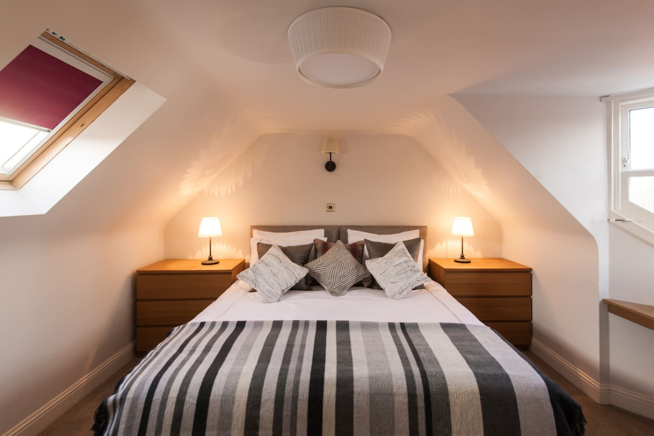Thornhill House - Historic 5 bed 5 ensuite in 29 Main Street, Thornhill - Property image 21 - VivreStays