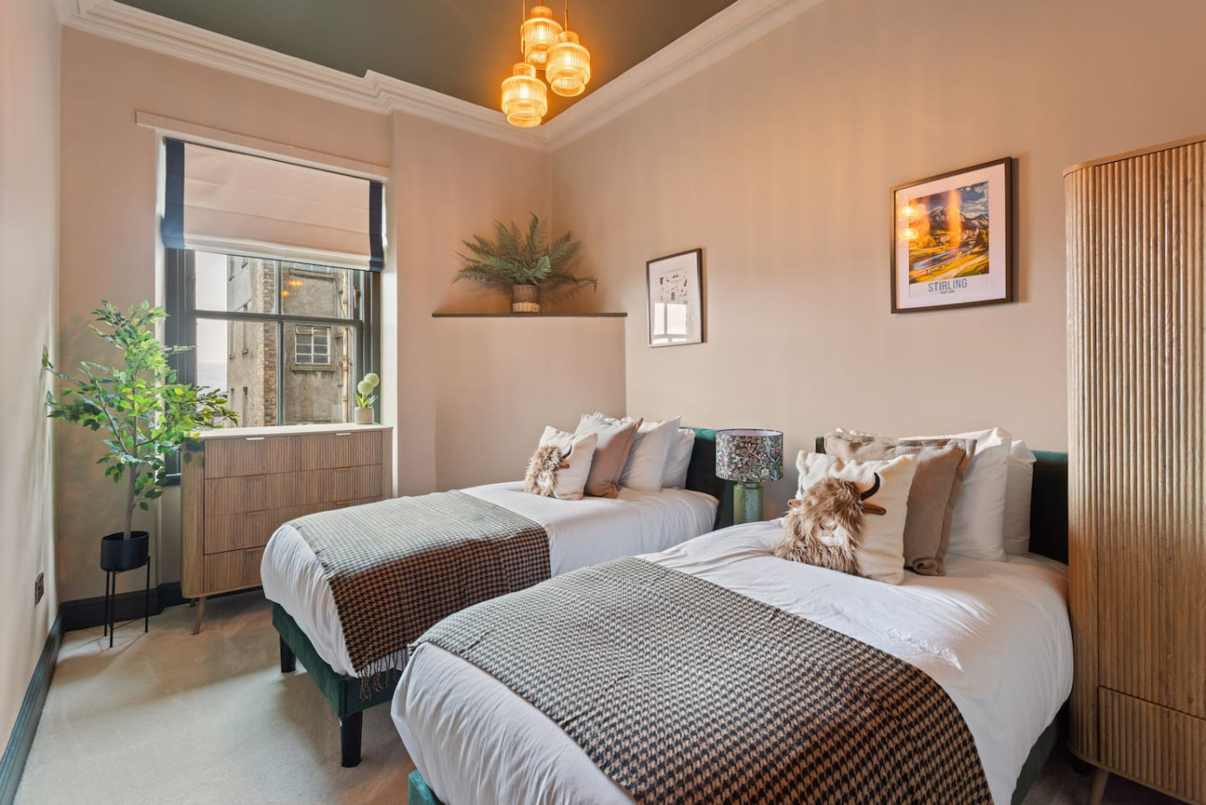 Stylish Scottish 3-Bed | Heart of Stirling in 16C King Street, Stirling, FK81AY - Property image 36 - VivreStays