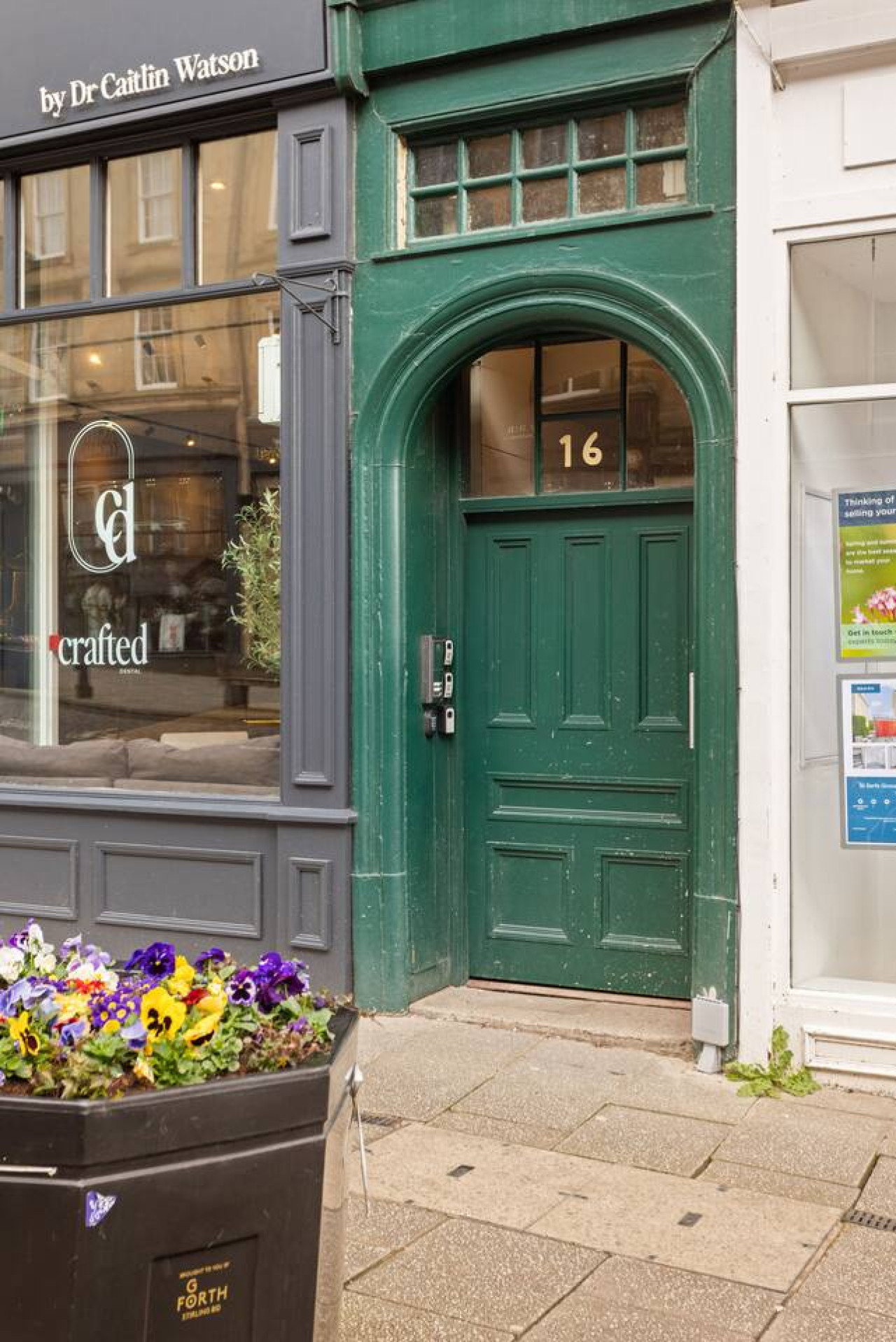 Stylish Scottish 3-Bed | Heart of Stirling in 16C King Street, Stirling, FK81AY - Property image 45 - VivreStays