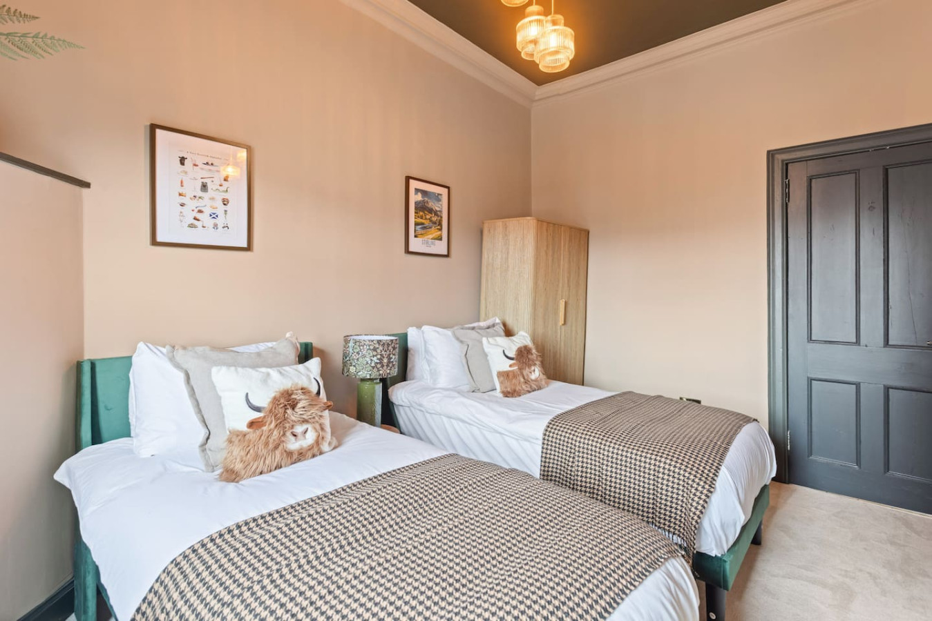Stylish Scottish 3-Bed | Heart of Stirling in 16C King Street, Stirling, FK81AY - Property image 32 - VivreStays