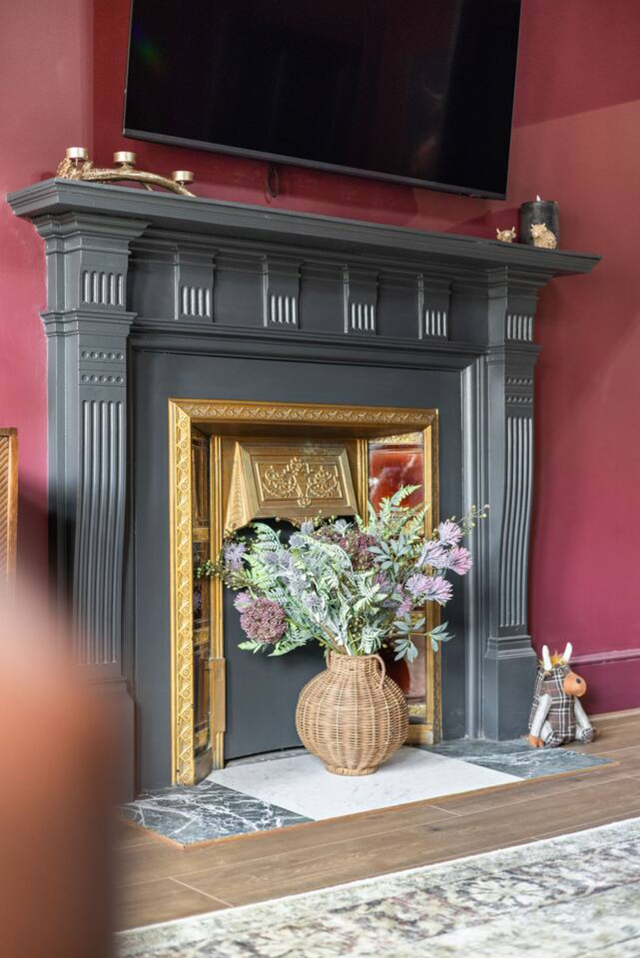 Stylish Scottish 3-Bed | Heart of Stirling in 16C King Street, Stirling, FK81AY - Property image 12 - VivreStays