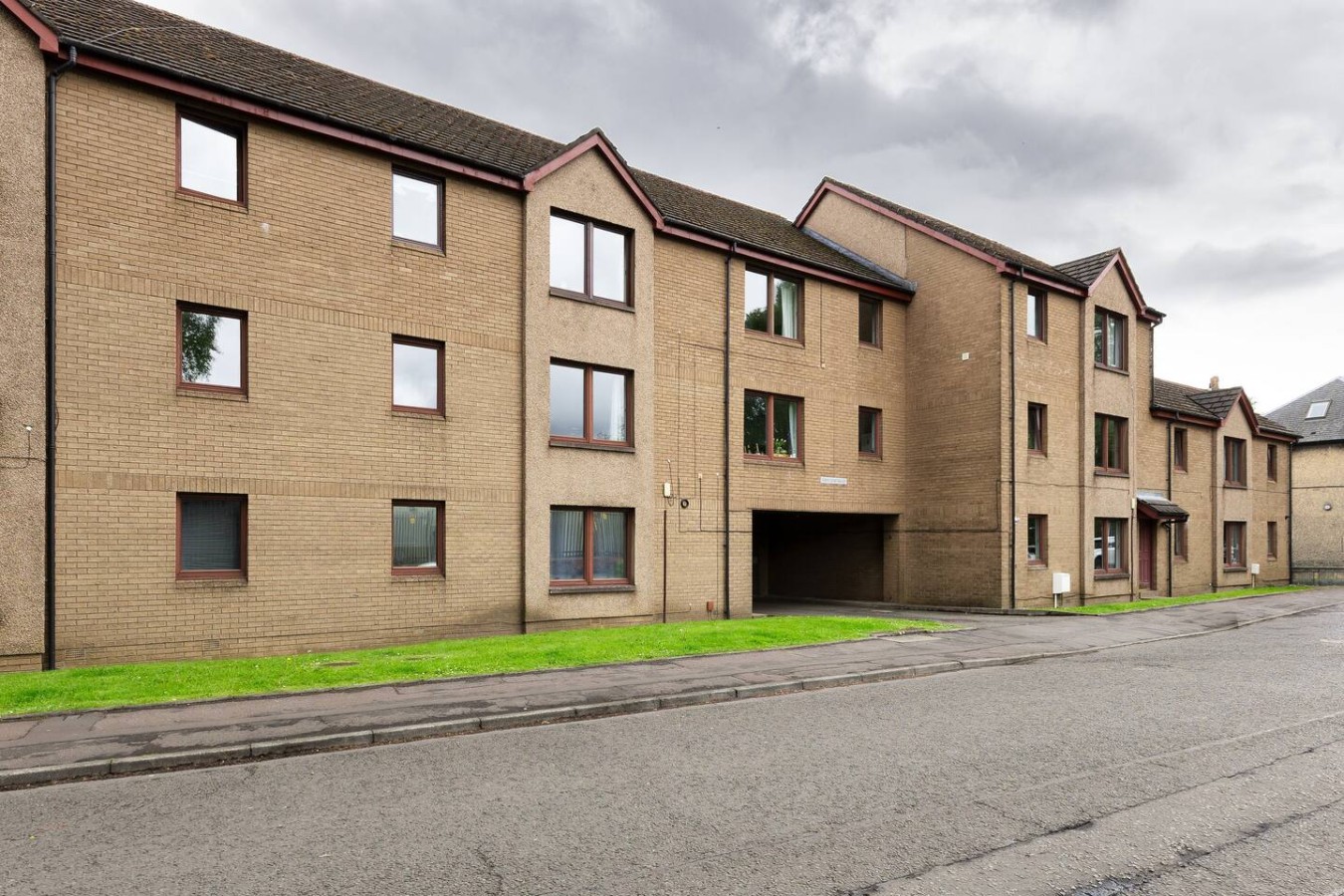 Forth Court City Retreat in 2 Forth Ct, Stirling FK8, UK - Property image 28 - VivreStays