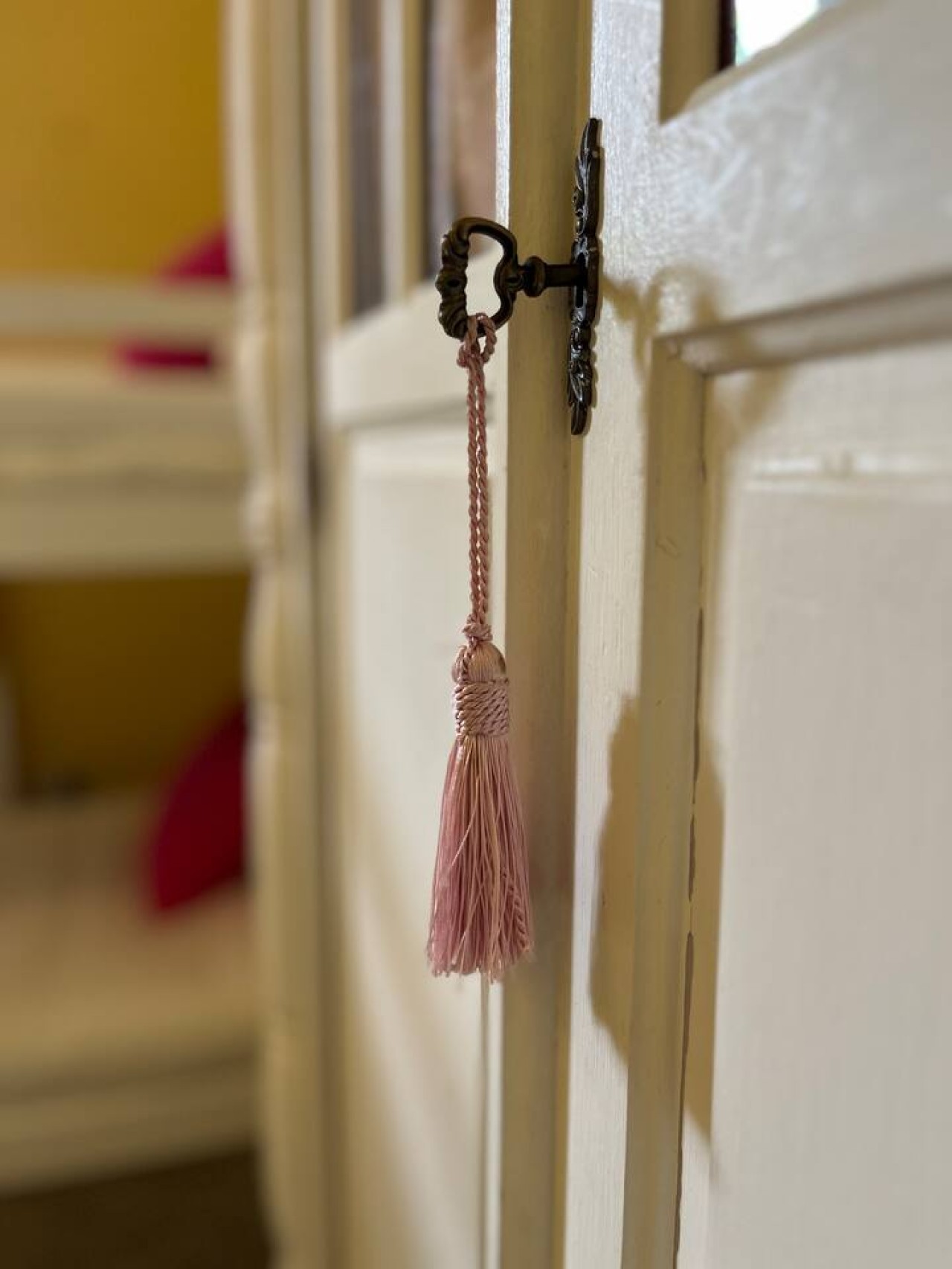 The Central Glasgow Villa in 319 Albert Drive - Property image 41 - VivreStays