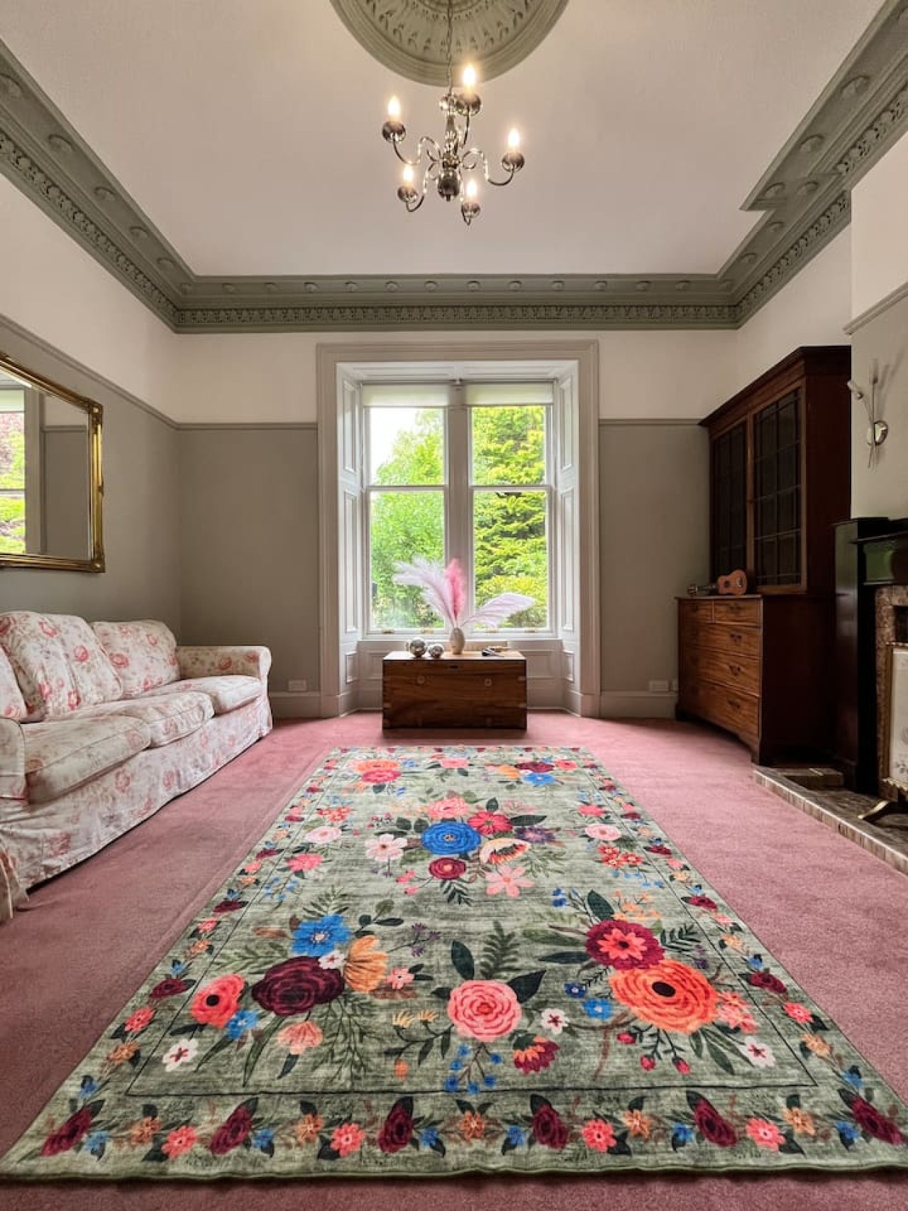 The Central Glasgow Villa in 319 Albert Drive - Property image 5 - VivreStays