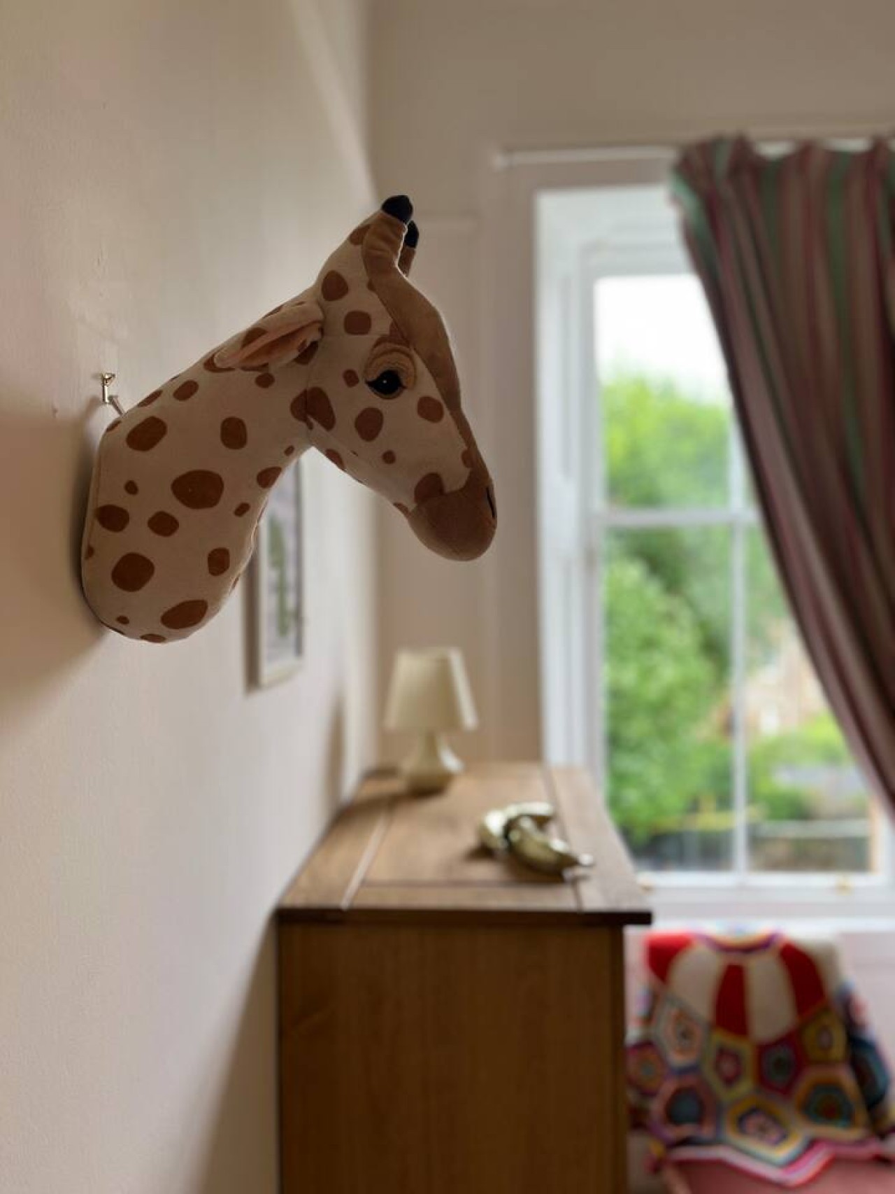 The Central Glasgow Villa in 319 Albert Drive - Property image 84 - VivreStays