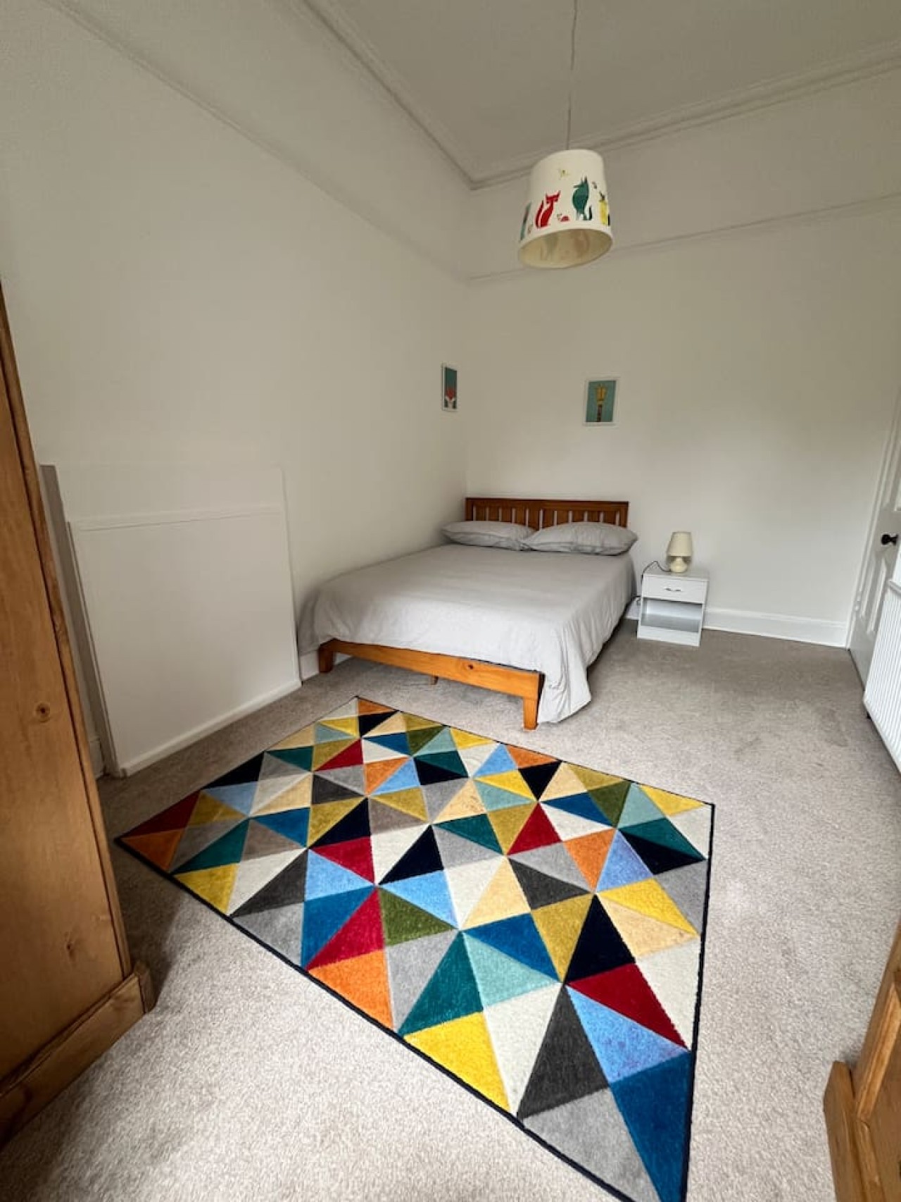 The Central Glasgow Villa in 319 Albert Drive - Property image 86 - VivreStays