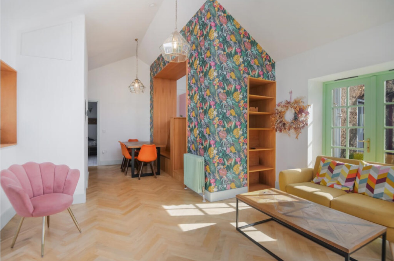 The Central Glasgow Villa in 319 Albert Drive - Property image 105 - VivreStays
