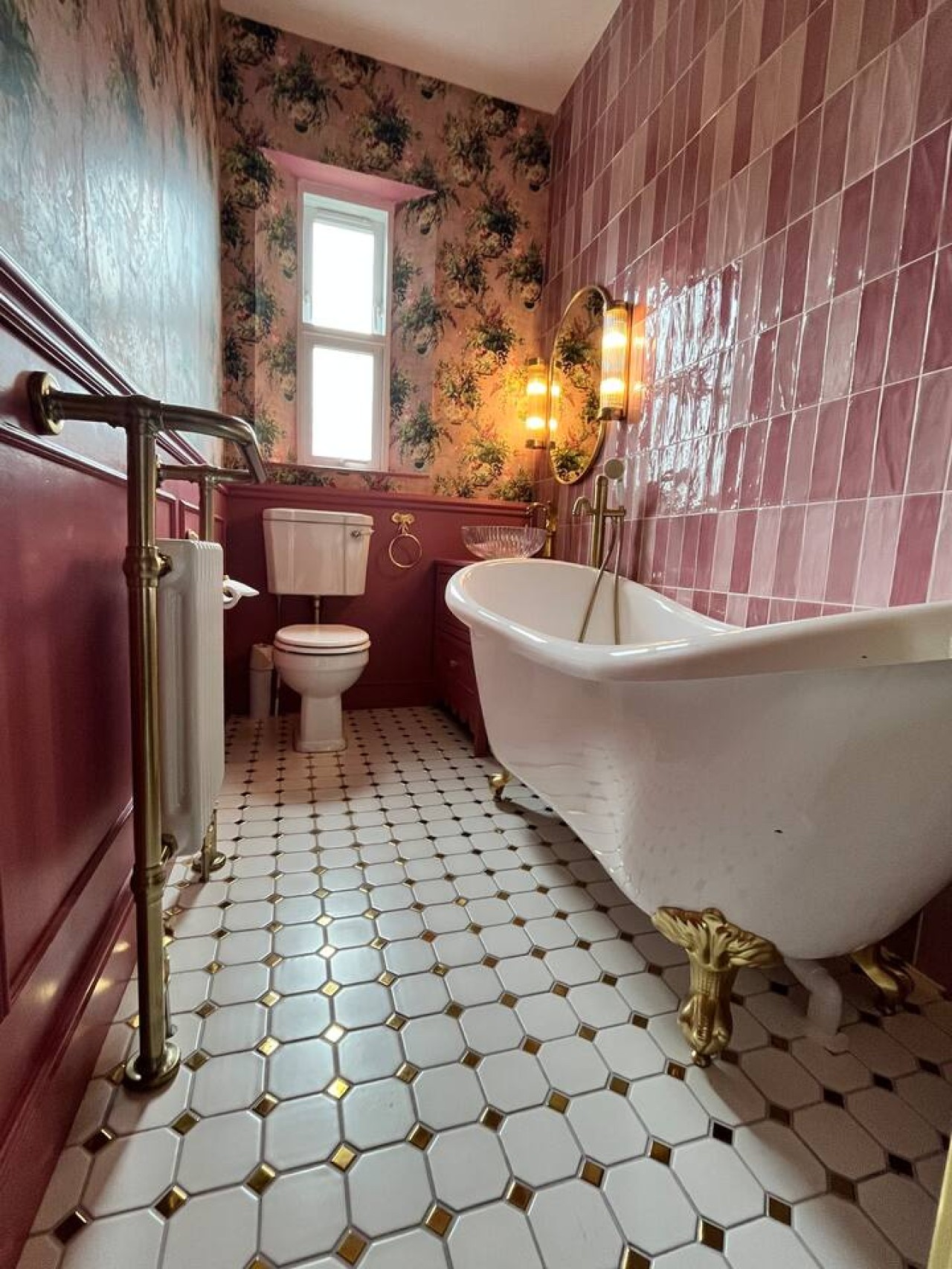 The Central Glasgow Villa in 319 Albert Drive - Property image 73 - VivreStays