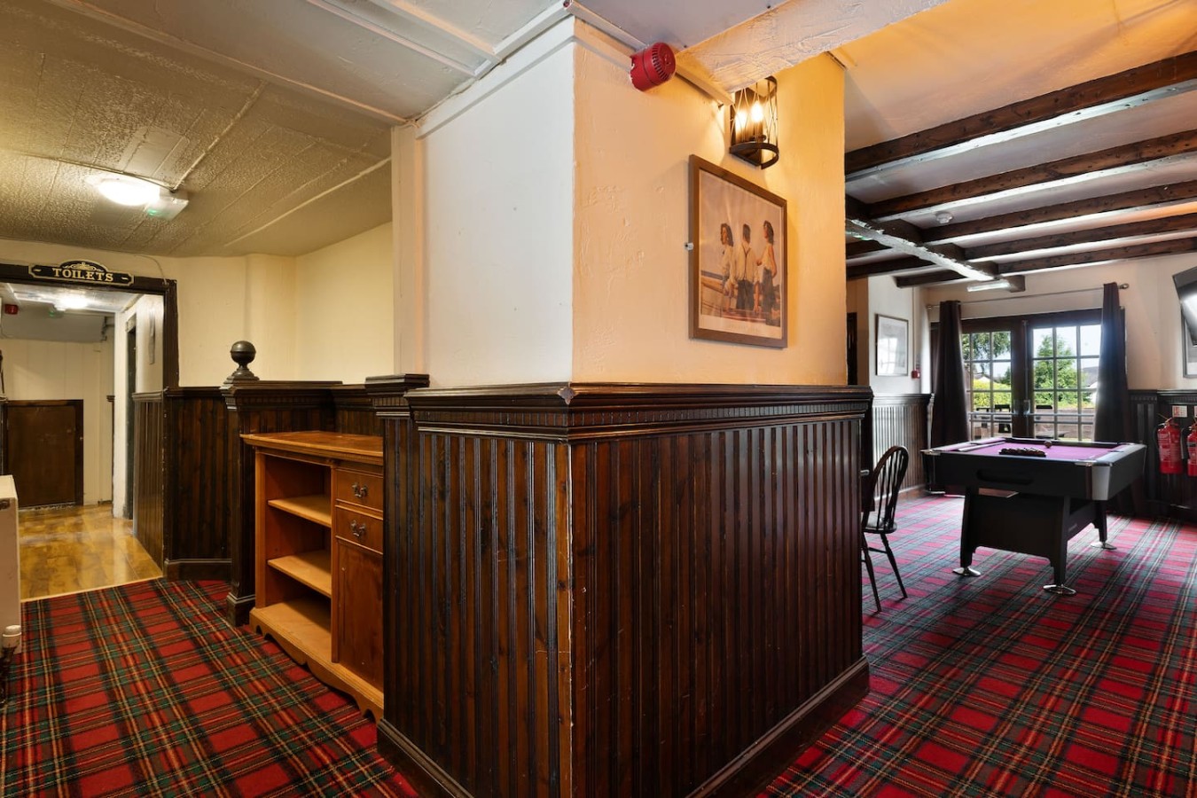 The Tavern | Private Pub & Luxury Group Retreat in Main St, Buchlyvie, Stirling FK8 3LX, UK - Property image 20 - VivreStays