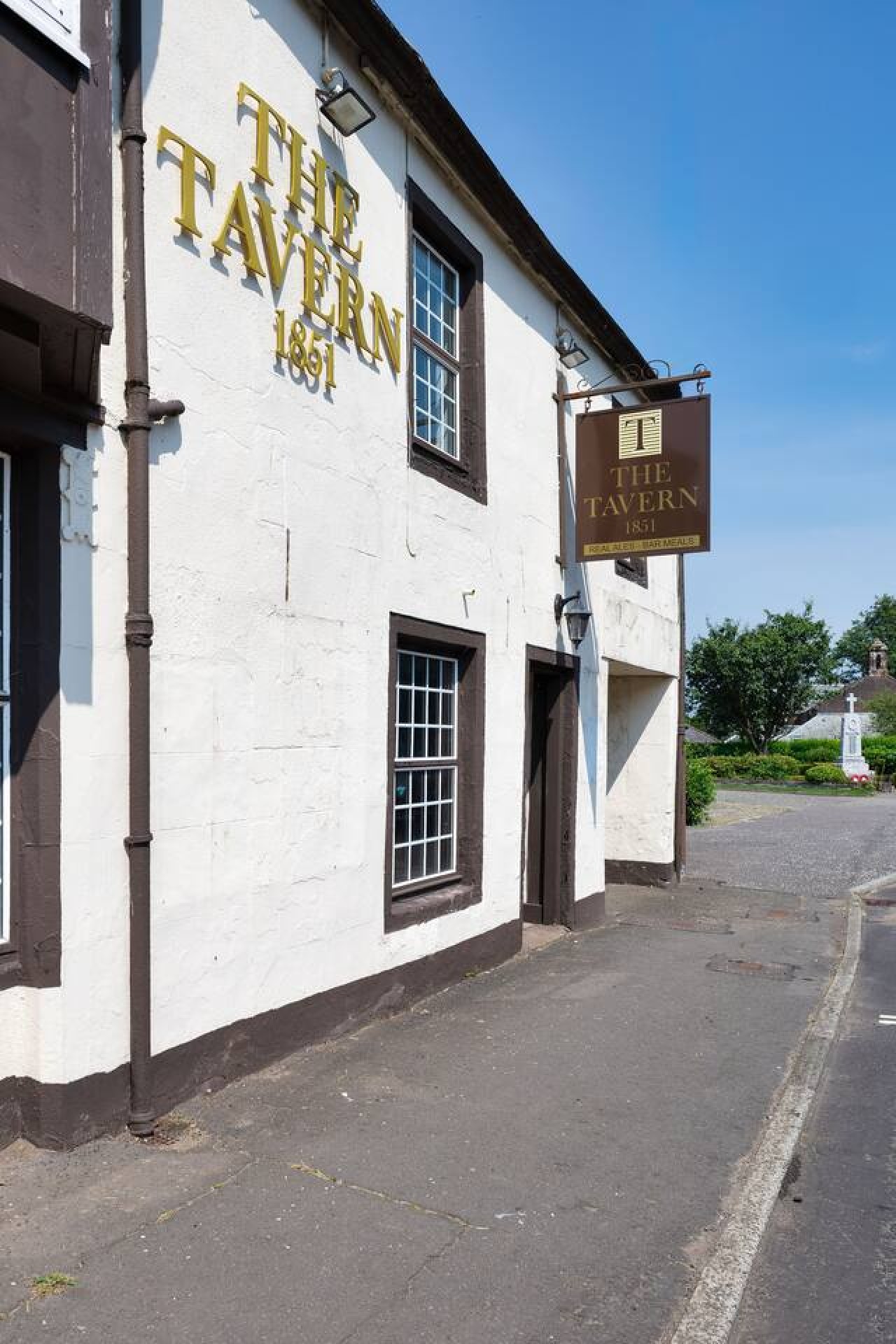 The Tavern | Private Pub & Luxury Group Retreat in Main St, Buchlyvie, Stirling FK8 3LX, UK - Property image 78 - VivreStays