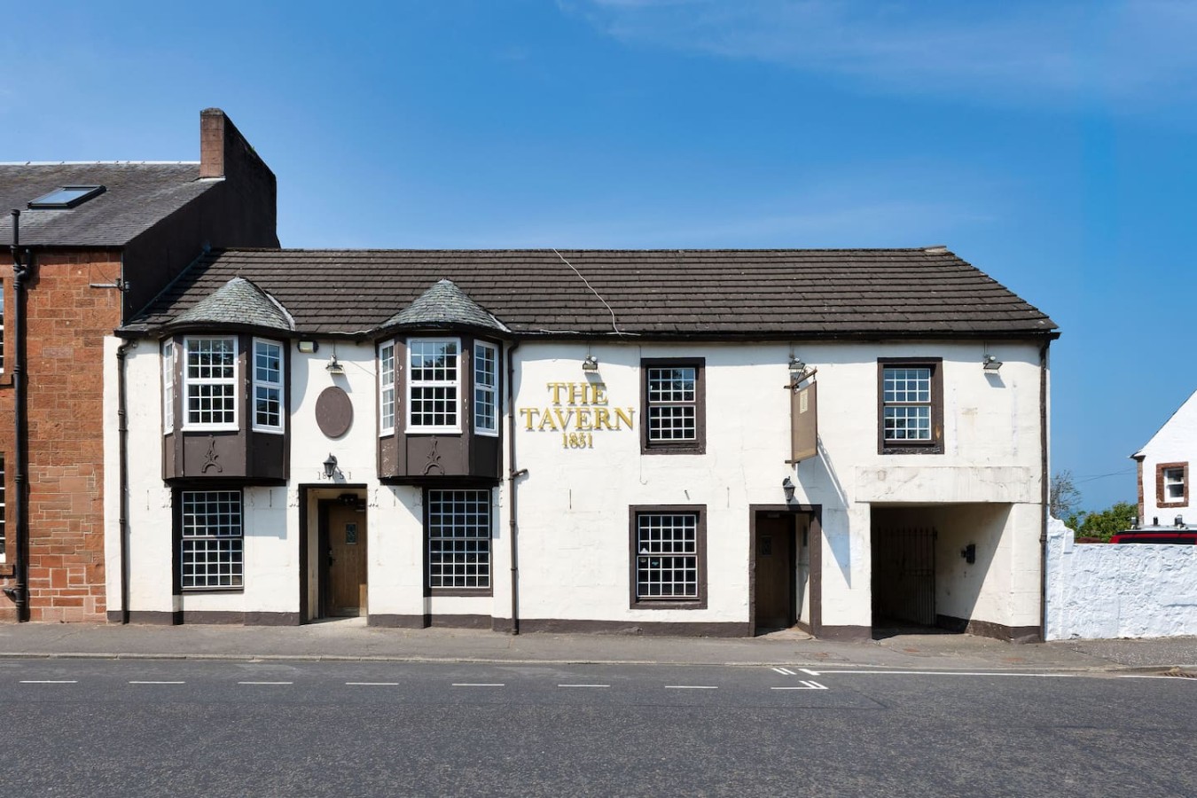 The Tavern | Private Pub & Luxury Group Retreat in Main St, Buchlyvie, Stirling FK8 3LX, UK - Property image 77 - VivreStays